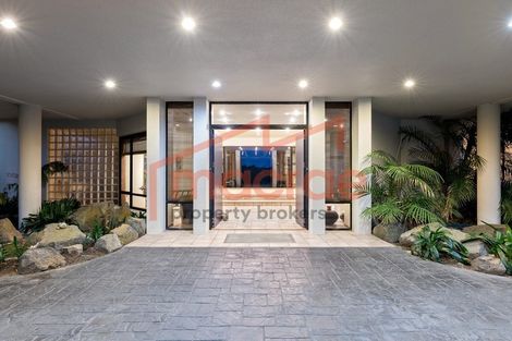 Photo of property in 111 Riverland Road, Kumeu, 0892