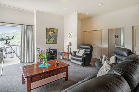 Photo of property in 24 Harbour View Heights, Picton, 7220