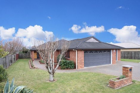 Photo of property in 4 Elmbridge Place, Owhata, Rotorua, 3010