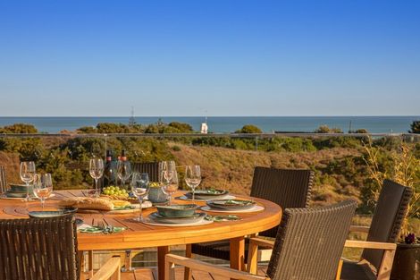 Photo of property in 34 Golf Vue Place, Castlecliff, Whanganui, 4501