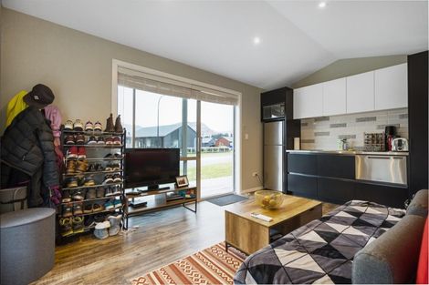 Photo of property in 30 Sandford Terrace, Lower Shotover, Queenstown, 9304