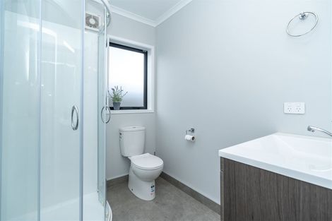 Photo of property in 2/10 Greta Street, Glenview, Hamilton, 3206