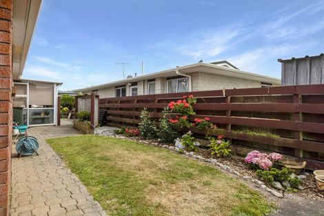 Photo of property in 8b Alexander Place, Otaki, 5512