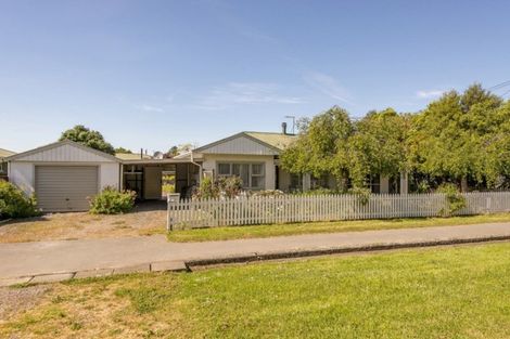 Photo of property in 20 Hastings Street, Southbridge, 7602