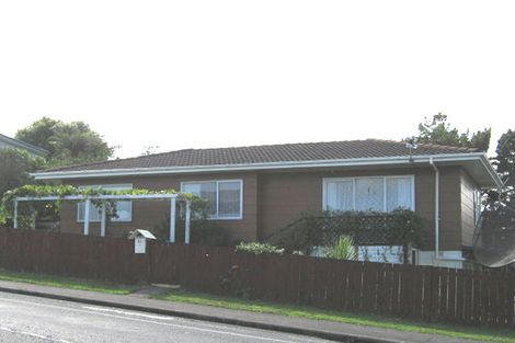 Photo of property in 11 Benchmark Drive, Massey, Auckland, 0614