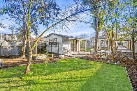 Photo of property in 54 Mathesons Road, Phillipstown, Christchurch, 8011