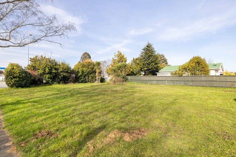 Photo of property in 391 Main North Road, Redwood, Christchurch, 8051