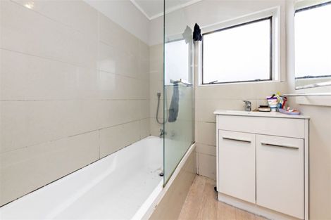 Photo of property in 1/41 Station Road, Takanini, 2112