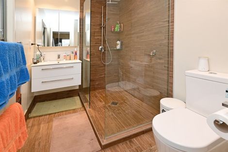 Photo of property in 54a Alma Crescent, Papakura, 2110