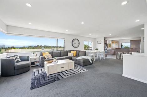 Photo of property in 2/47 Clovelly Road, Bucklands Beach, Auckland, 2012