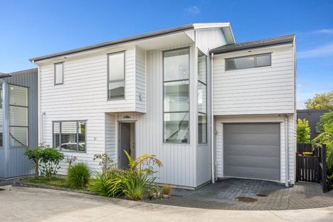 Photo of property in 53d Mcleod Road, Te Atatu South, Auckland, 0610