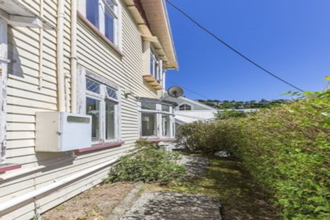 Photo of property in 217 Aro Street, Aro Valley, Wellington, 6021