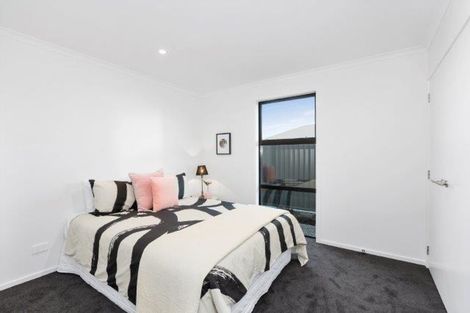 Photo of property in 76 Shields Street, Clyde, 9330