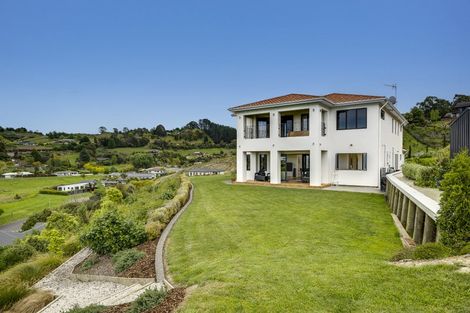 Photo of property in 4 Ridgeway Terrace, Taradale, Napier, 4112