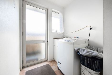 Photo of property in 41a Woodside Road, Massey, Auckland, 0614