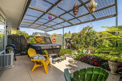 Photo of property in 2/14 Apollo Place, Papanui, Christchurch, 8052