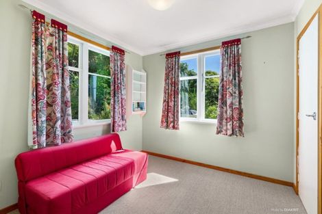 Photo of property in 7 Kingston Heights Road, Kingston, Wellington, 6021
