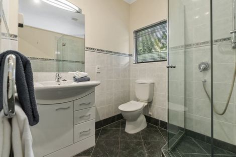 Photo of property in 91 Te Wharau Drive, Greenhithe, Auckland, 0632