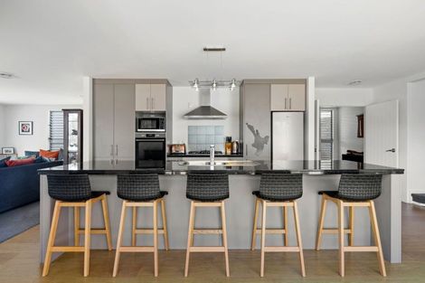 Photo of property in 5 The Esplanade, Huntington, Hamilton, 3210