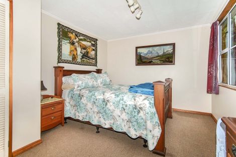 Photo of property in 78 Wakefield Street, Westport, 7825