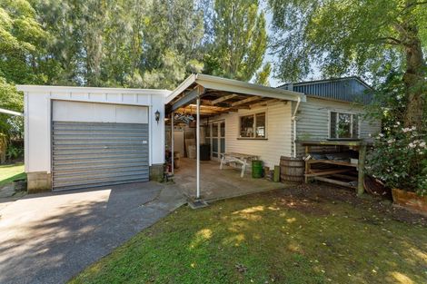 Photo of property in 1 Trent Street, Rongotea, 4476