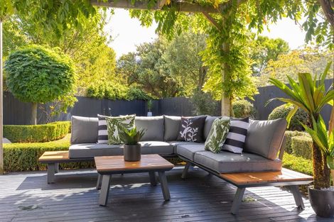 Photo of property in 1 Hawthorne Street, Strowan, Christchurch, 8052