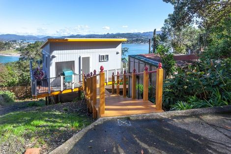 Photo of property in 185 Paku Drive, Tairua, 3508