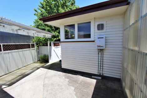 Photo of property in 16 Kenmore Place, Tokoroa, 3420