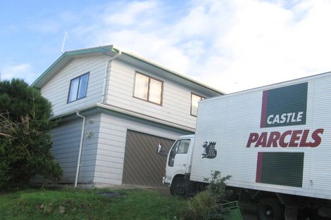 Photo of property in 4 Cullen Place, Tawa, Wellington, 5028