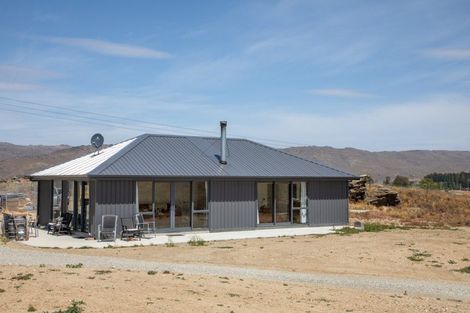 Photo of property in 375 Conroys Road, Conroys Gully, Alexandra, 9392