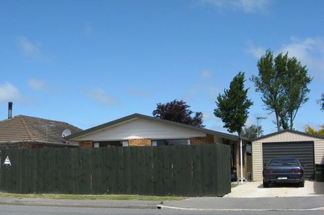 Photo of property in 19 Torlesse Street, Rangiora, 7400