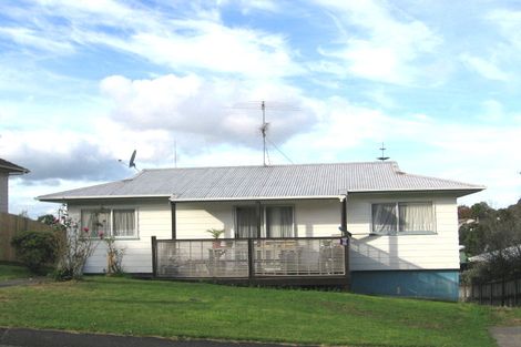 Photo of property in 6 Mile Place, Henderson, Auckland, 0612