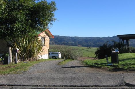 Photo of property in 11 Leonard Street, Kawakawa, 0210