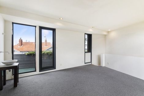 Photo of property in 4a Harbour Street, Saint Marys Bay, Auckland, 1011