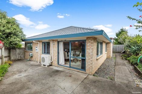 Photo of property in 30 Coventry Way, Long Bay, Auckland, 0630