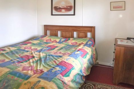 Photo of property in 3 Rimu Street, Kaka Point, 9271