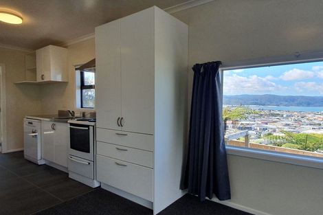 Photo of property in 4 London Road, Korokoro, Lower Hutt, 5012