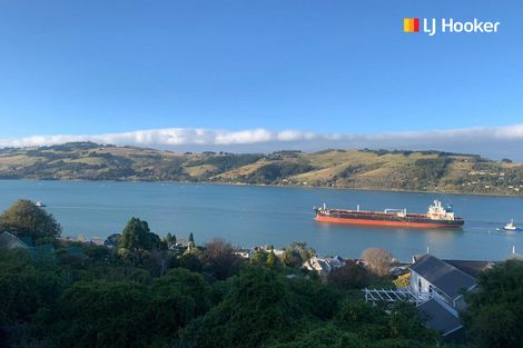 Photo of property in 16 Junction Road, Ravensbourne, Dunedin, 9022