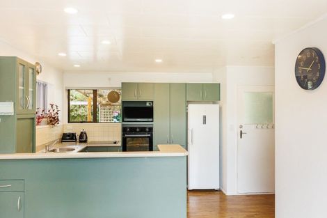 Photo of property in 23 Eyre Road, Linton, Palmerston North, 4472