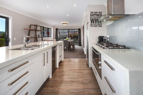 Photo of property in 58 Aotea Drive, Aotea, Porirua, 5024