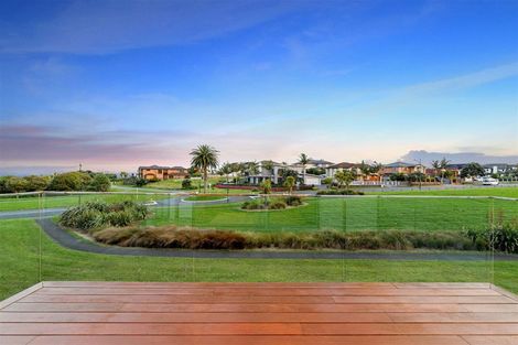 Photo of property in 22b Halyard Place, Te Atatu Peninsula, Auckland, 0610