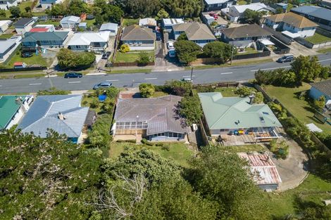 Photo of property in 126 Dimock Street, Titahi Bay, Porirua, 5022