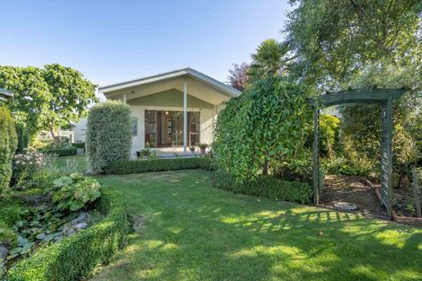 Photo of property in 65 Kilmarnock Street, Wallacetown, 9816