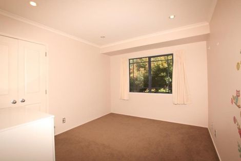 Photo of property in 7a Roberts Road, Glenfield, Auckland, 0629
