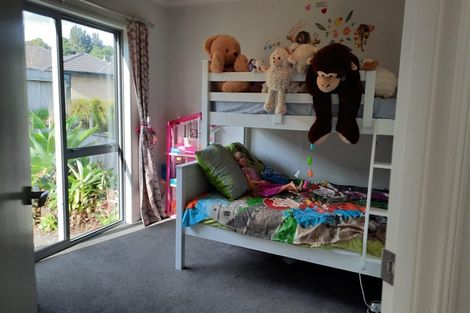 Photo of property in 15c Anderson Way, Highlands Park, New Plymouth, 4312