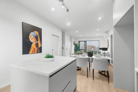 Photo of property in 108b Taikata Road, Te Atatu Peninsula, Auckland, 0610