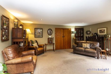 Photo of property in 374 Sawyers Arms Road, Harewood, Christchurch, 8051