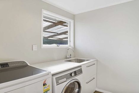 Photo of property in 48 Finnerty Avenue, Howick, Auckland, 2014