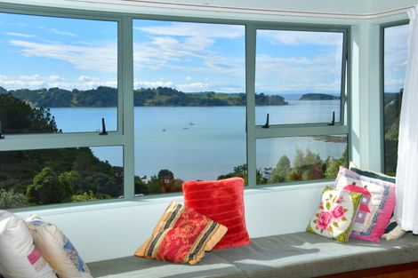 Photo of property in 15 Opahi Bay Road, Mahurangi West, Warkworth, 0983