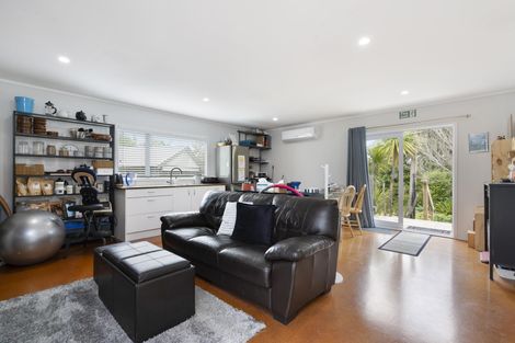 Photo of property in 11 Maraenui Drive, Kerikeri, 0293